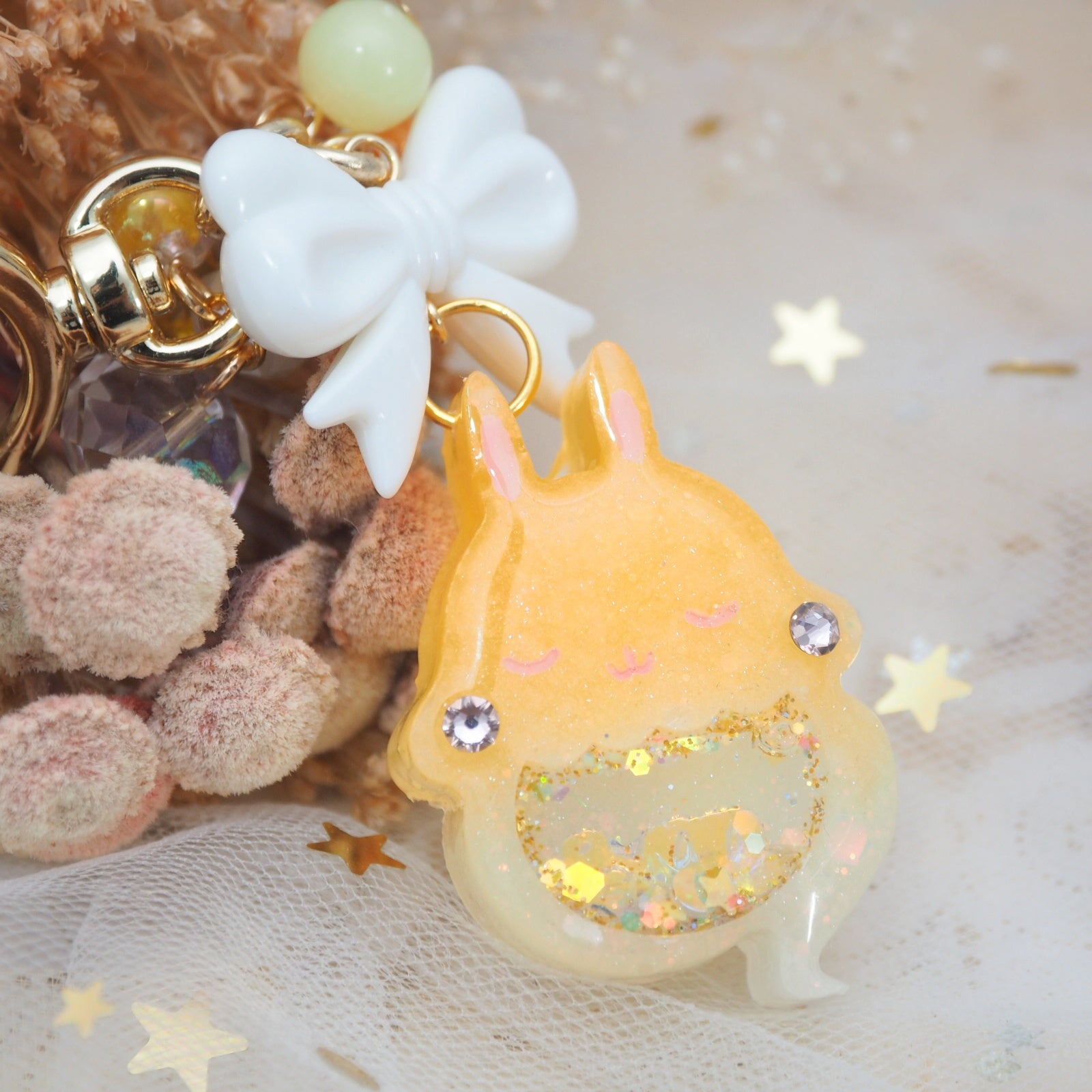 Honey Drop Ghostie Bun Charm