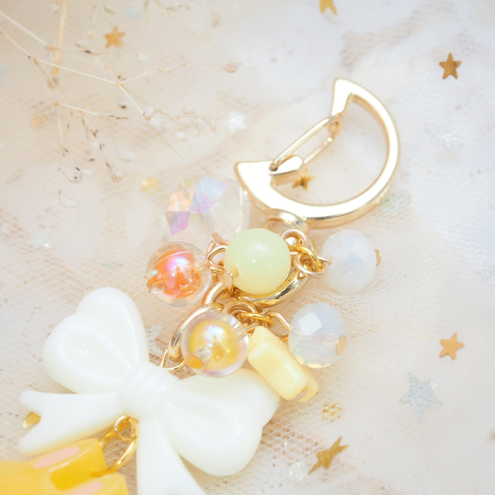 Honey Lemon Ghostie Bun Charm