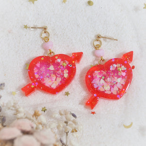 Heart to Heart Drop Shaker Earstuds