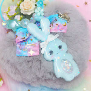 Blue Shaker Bun Floral Loop Charm with Heart Puff