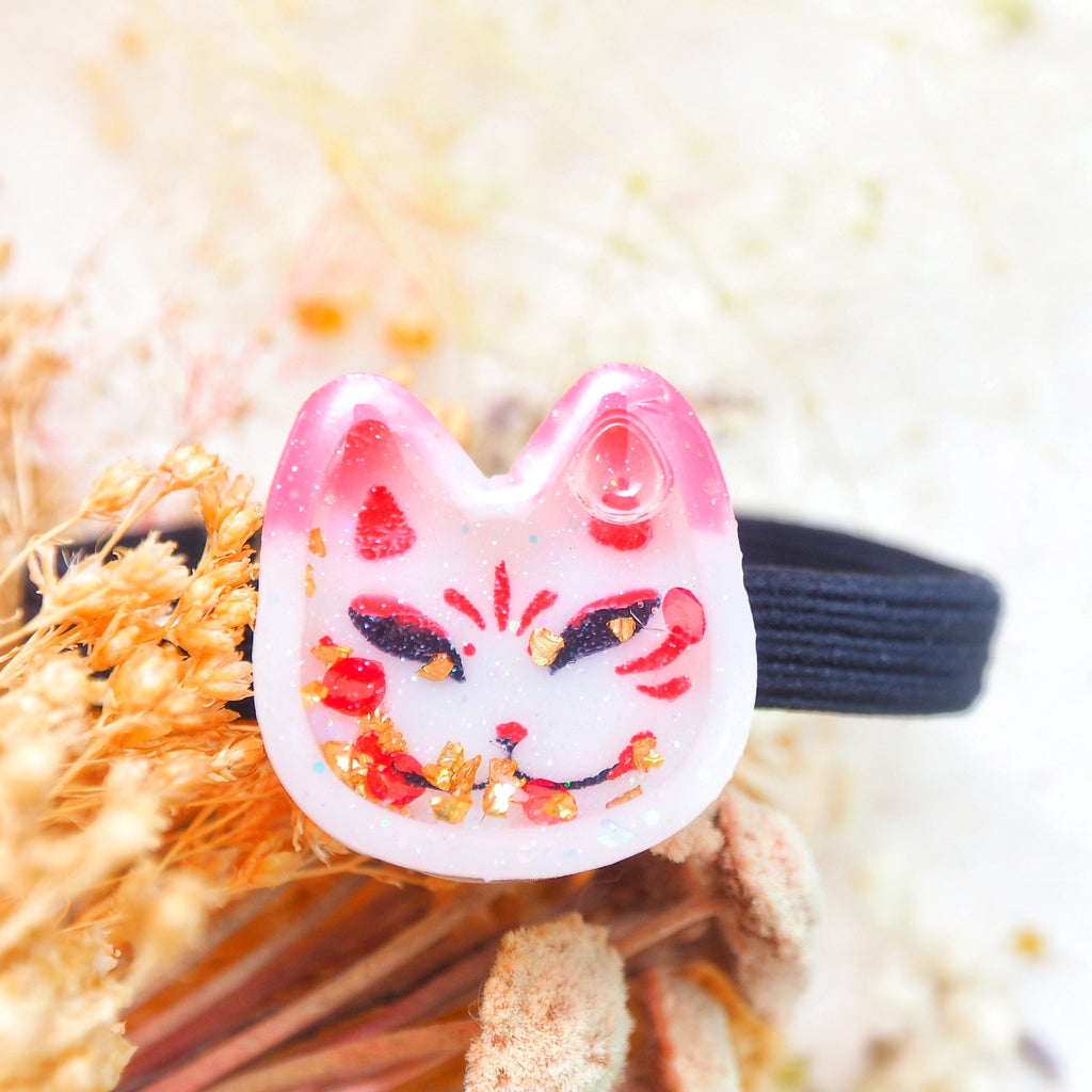 Baby Kitsune Shaker Hairtie (Black band)