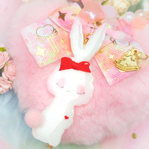 Sleepy Bunbun Floral Loop Charm with Heart Puff