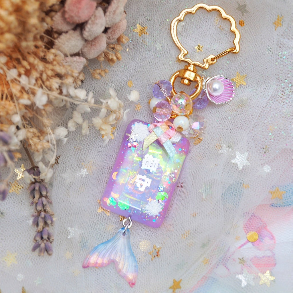 Foraminifera Mermamori Charm (Glows)