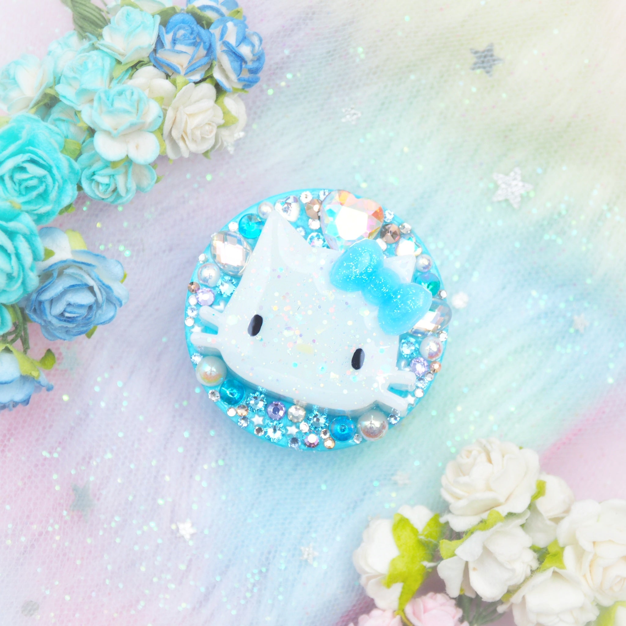 Blue Hello Meowmeow on Blue Grip