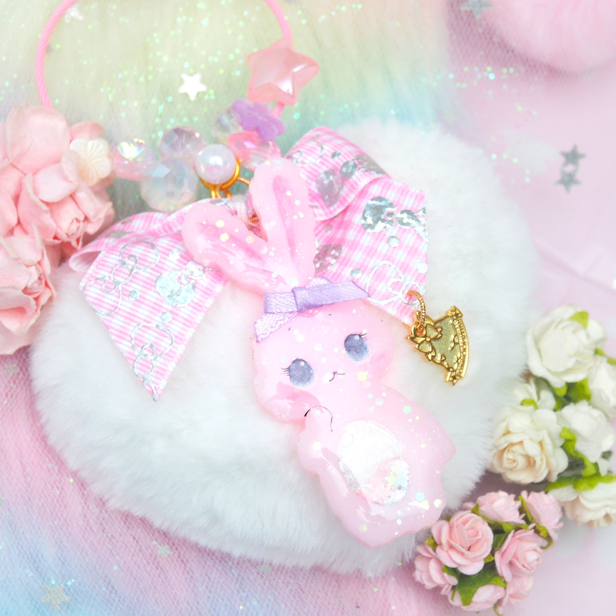 Pink Shaker Bun Floral Loop Charm with Heart Puff