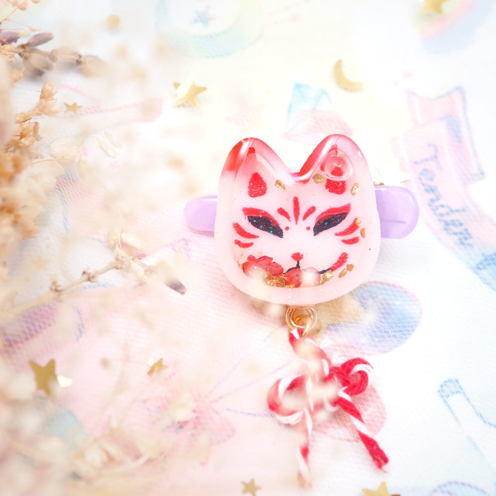 Baby Kitsune Shaker Mini Hairclip