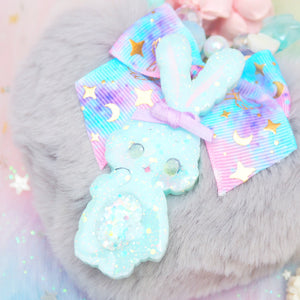 Blue Shaker Bun Floral Loop Charm with Heart Puff