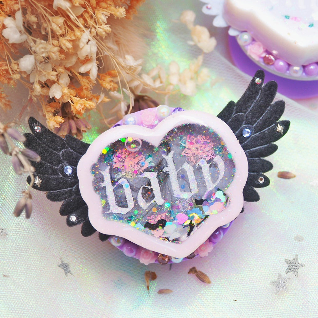 Winged Baby Heart Grip