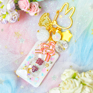 Cloudy Day Omamori Charm (White)