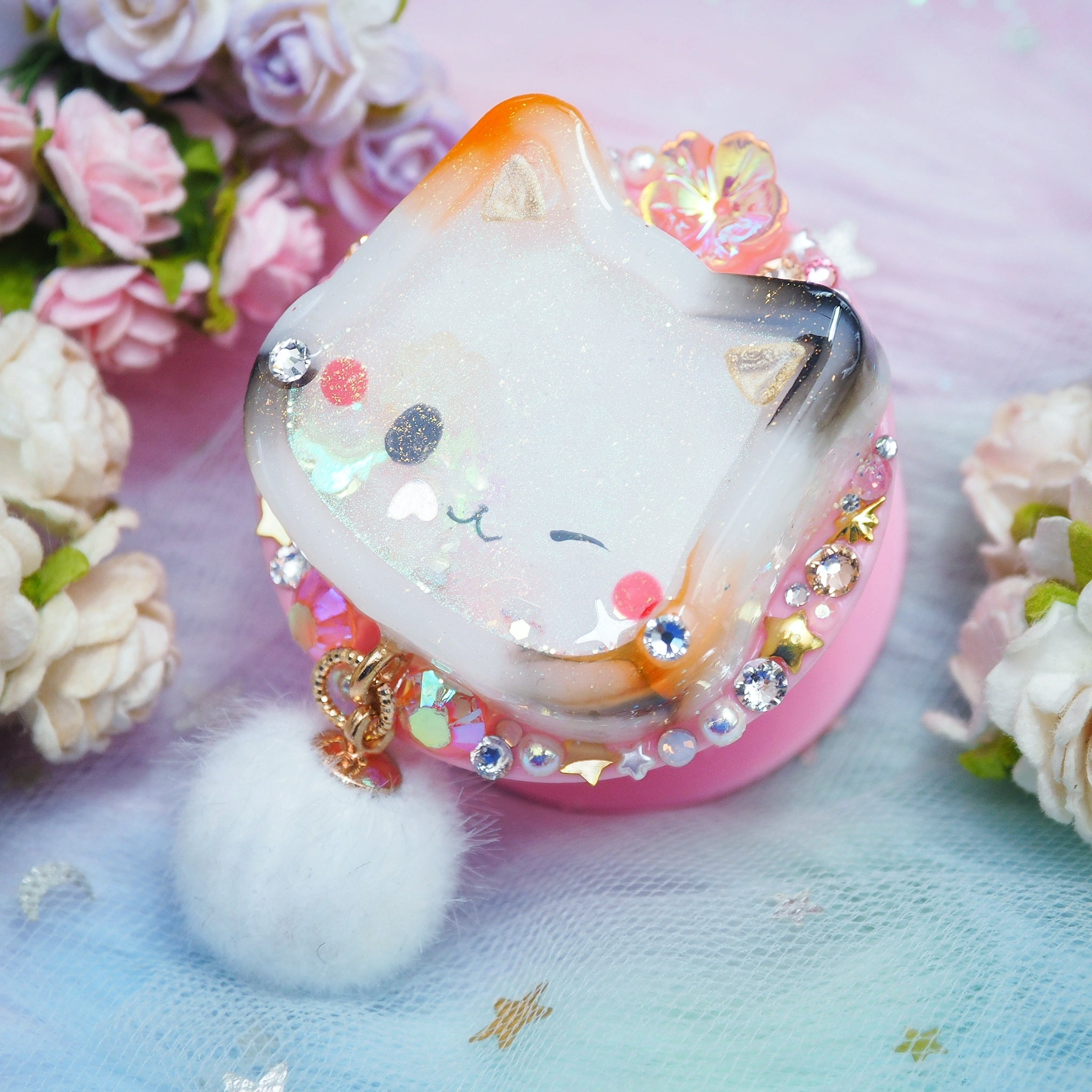 Calico Kitty on Pink Grip (white puff)