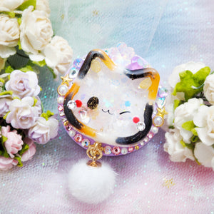 Kawaii Calico Kitty on Lilac Grip (white puff)