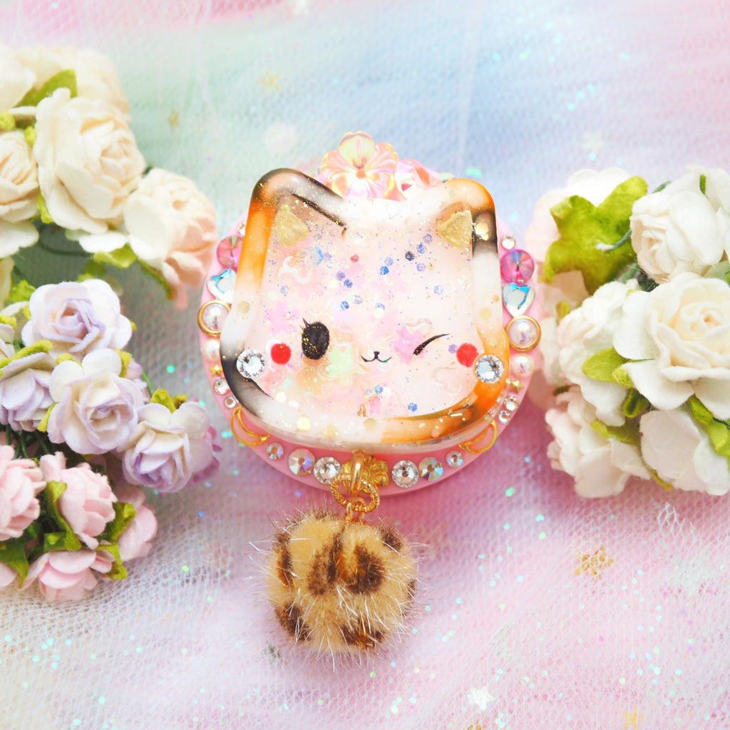Wild Calico Kitty on Pink Grip (leopard puff)