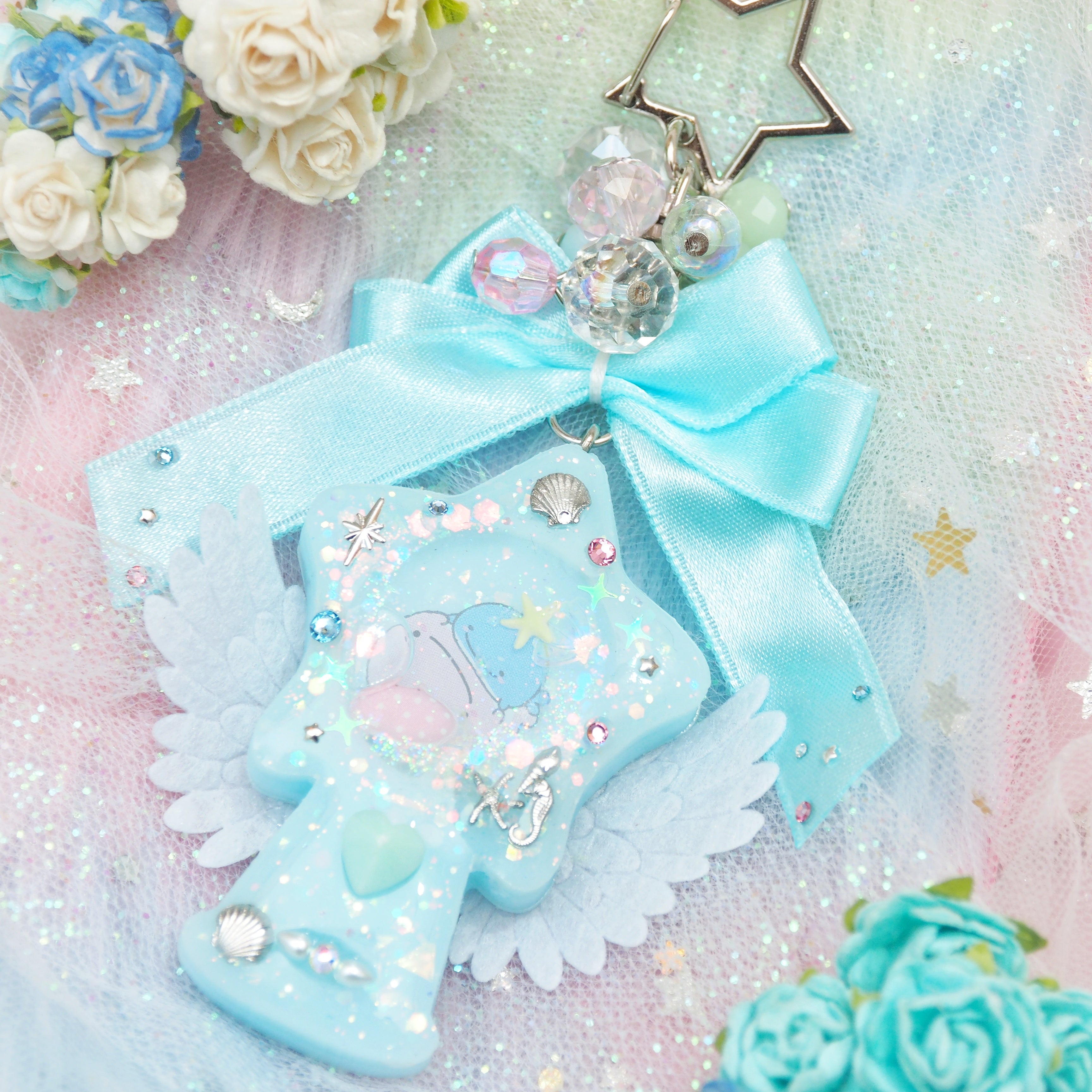 Stingray Floatie Gacha Star Shaker Charm
