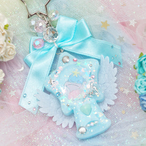 Stingray Floatie Gacha Star Shaker Charm