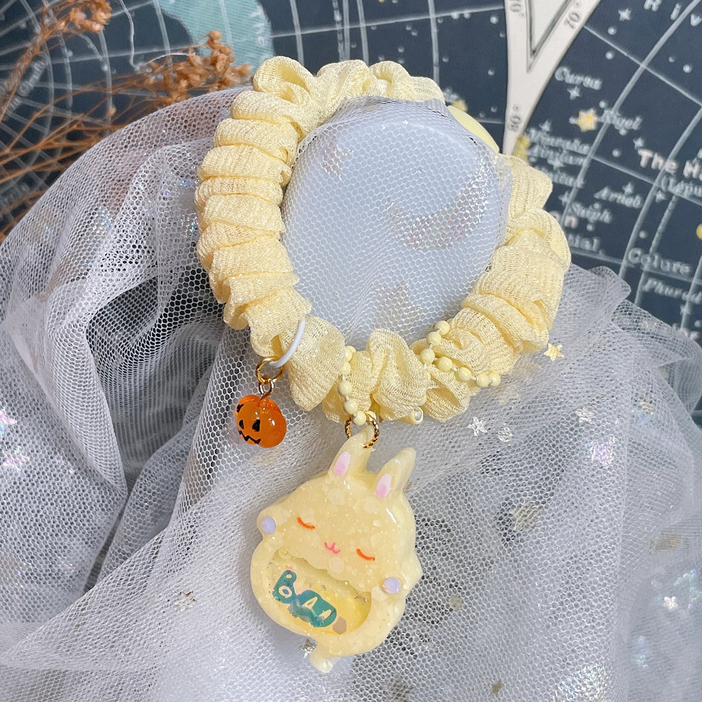 Lemon Ghostie Bun Hairtie