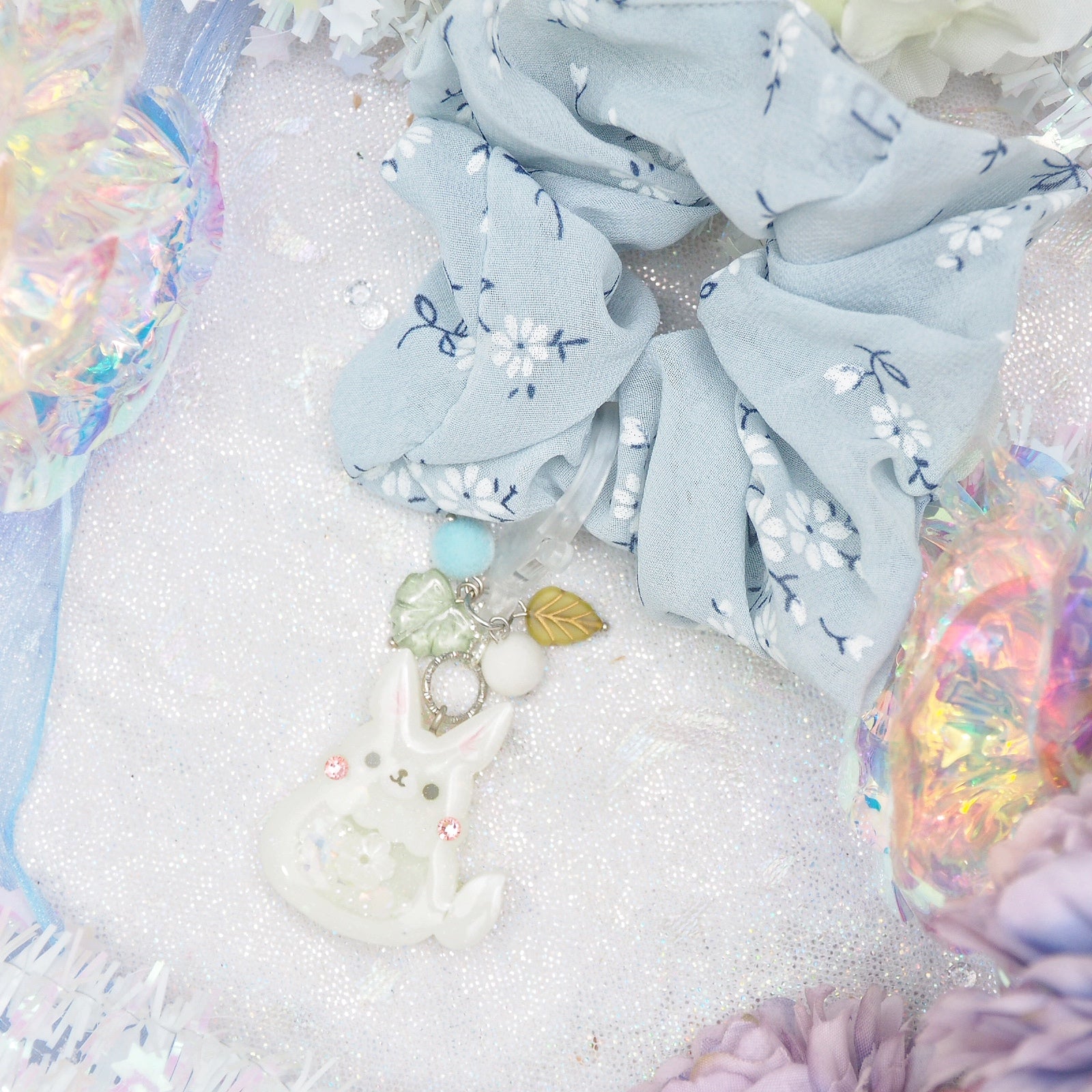 Snow Foxling Charm with Hairtie (Blue Bead)