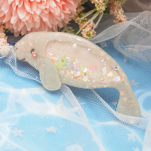 Classic Manatee - 6cm teardrop clip