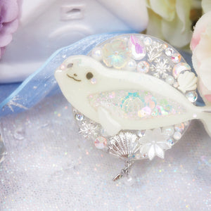 Opulent Aurora Seal Clear Grip