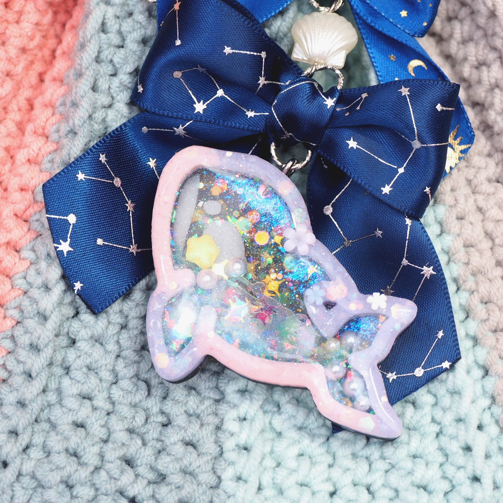 Opulent Orca Ribbon Cascade Charm - Ultraviolet