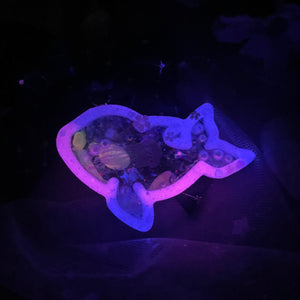Opulent Orca Ribbon Cascade Charm - Ultraviolet