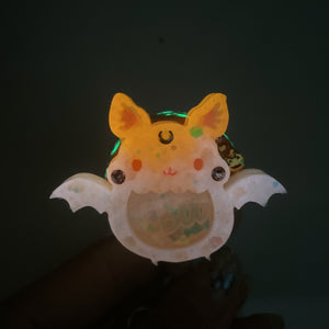 Honeycomb Froot Bat Badge Reel