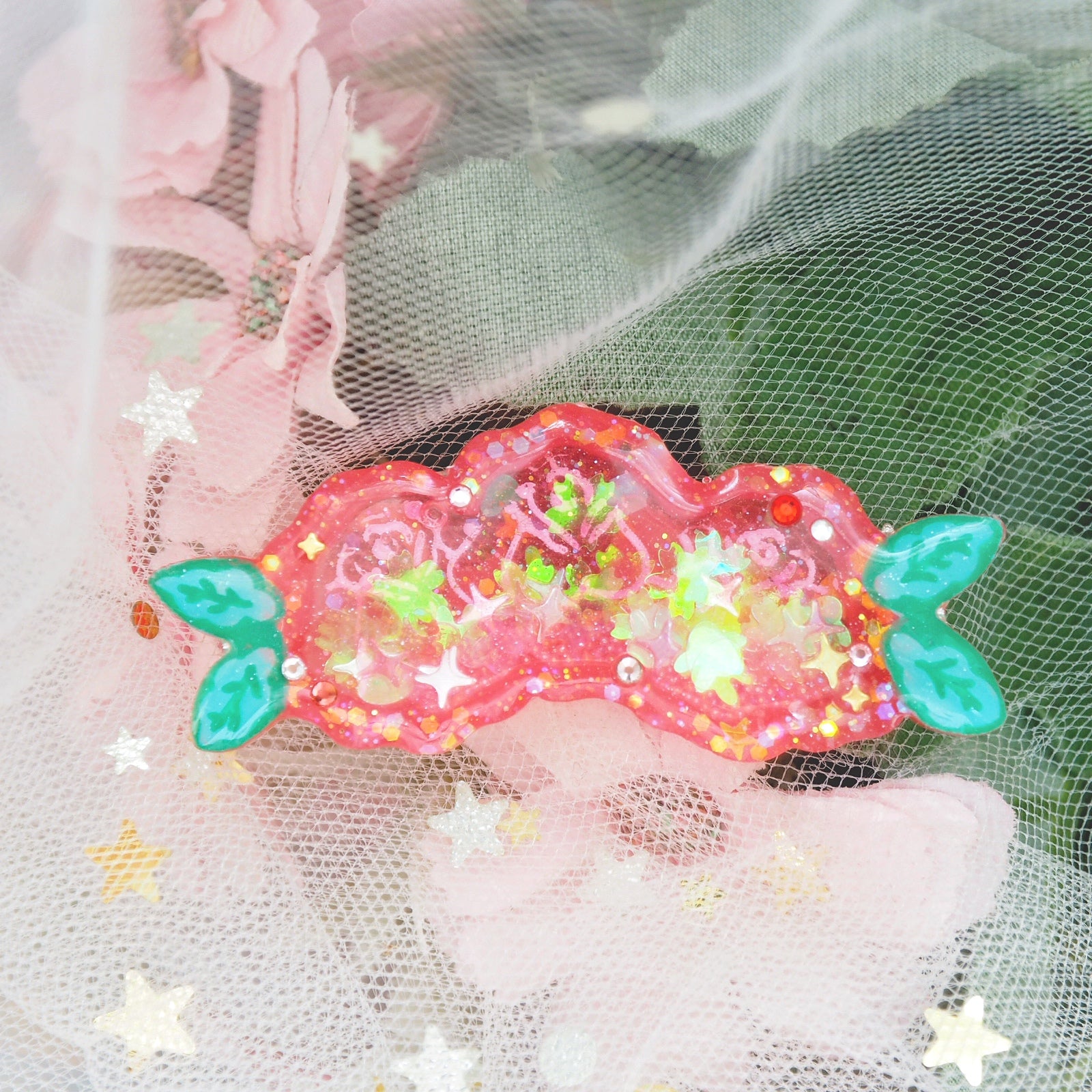 Mini Bed of Roses Hairclip