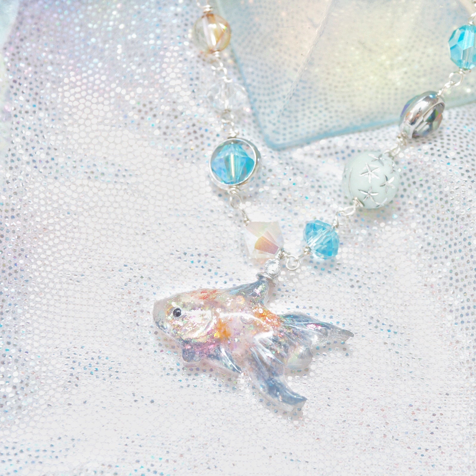 Nori Goldfish Crystal Bracelet