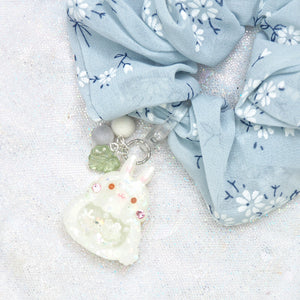 Snowshoe Bun Charm with Hairtie