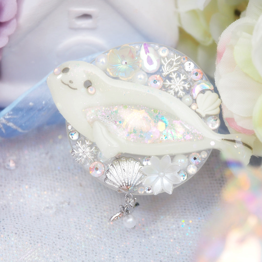 Opulent Aurora Seal Clear Grip