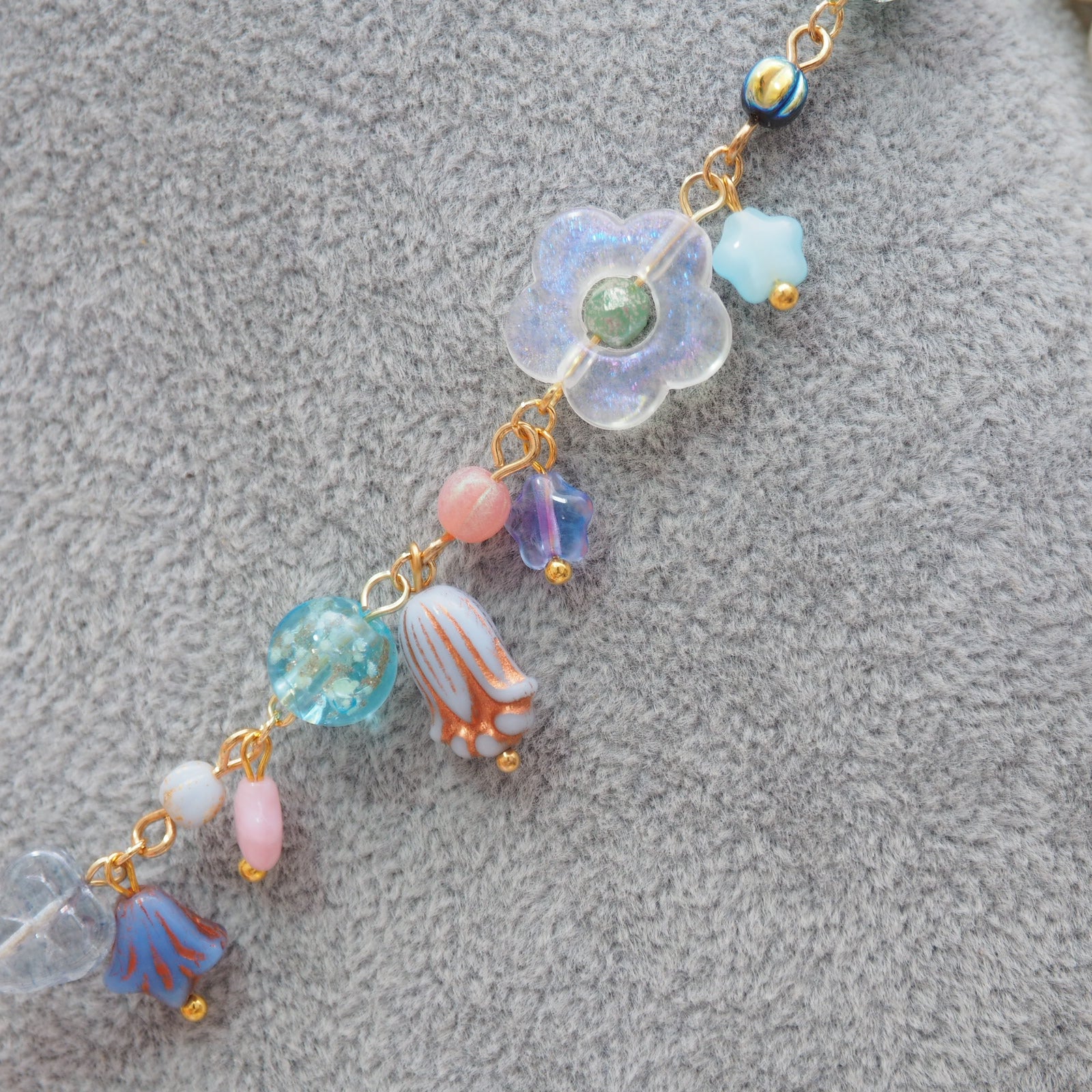 Light Up✨Magical Night Ghostie Bun 14" Beaded Necklace