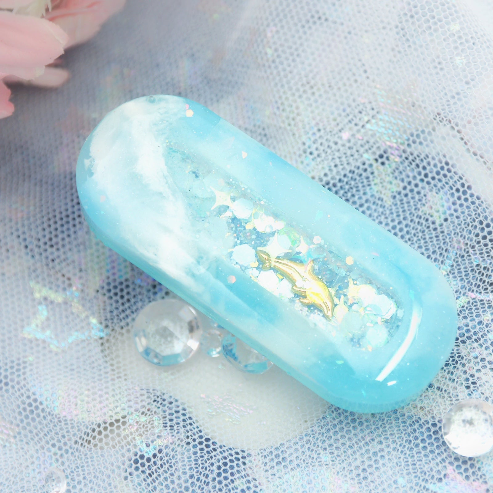 Vitamin Sea Blue Dolphin Clip