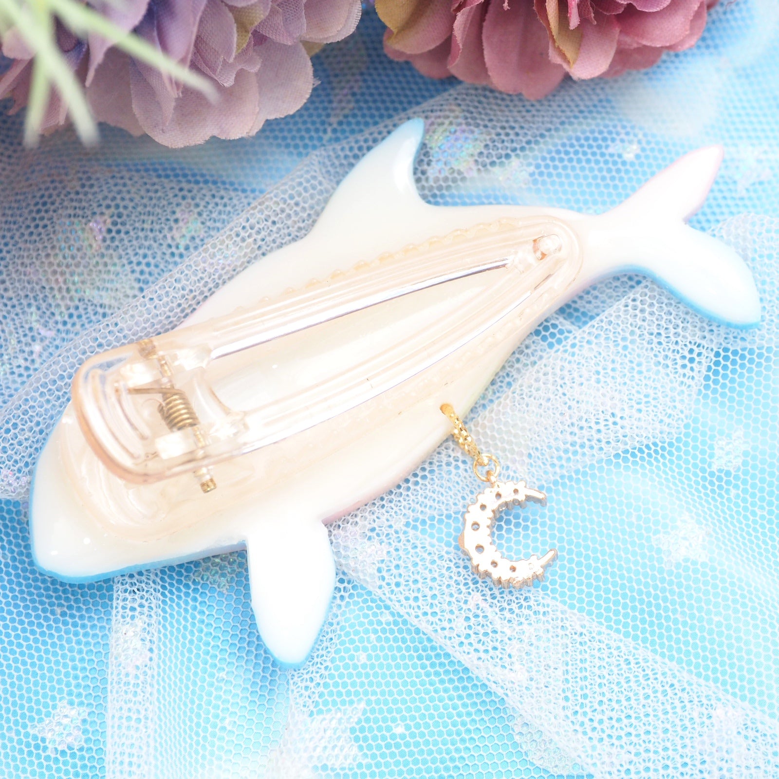 Haru Orca - 6cm teardrop clip