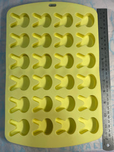 Bunnies Mold