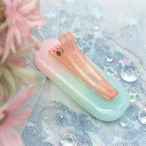 Vitamin Sea Aurora Shark Clip