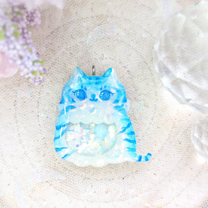 Pretty Porcelain Tiger (Charm/Hairtie)