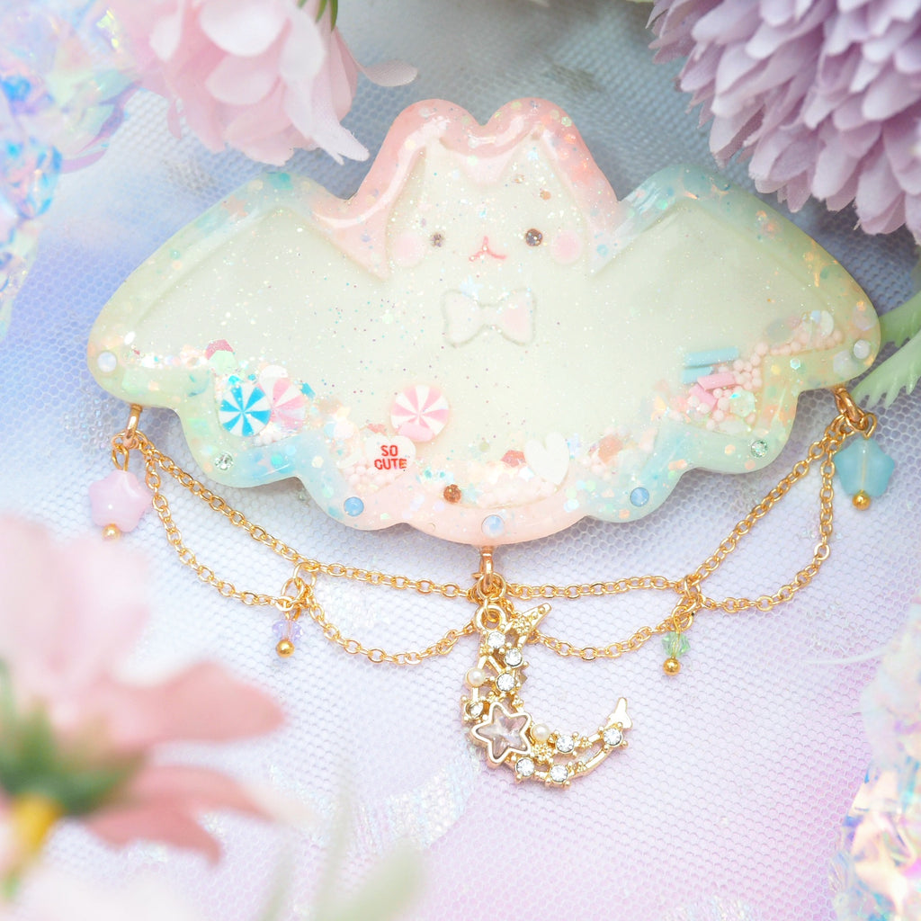 Spookie Pastel Bat Clasp