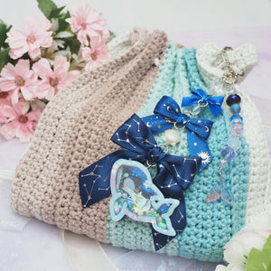 Opulent Orca Ribbon Cascade Charm - Arctic