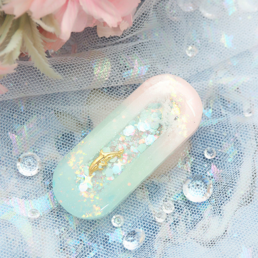 Vitamin Sea Aurora Dolphin Clip
