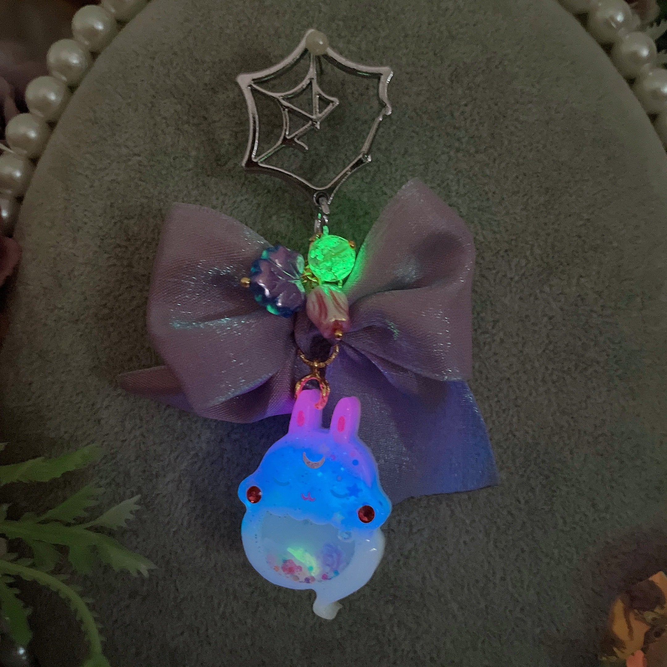 Light Up✨ Ghostie Bun Charm