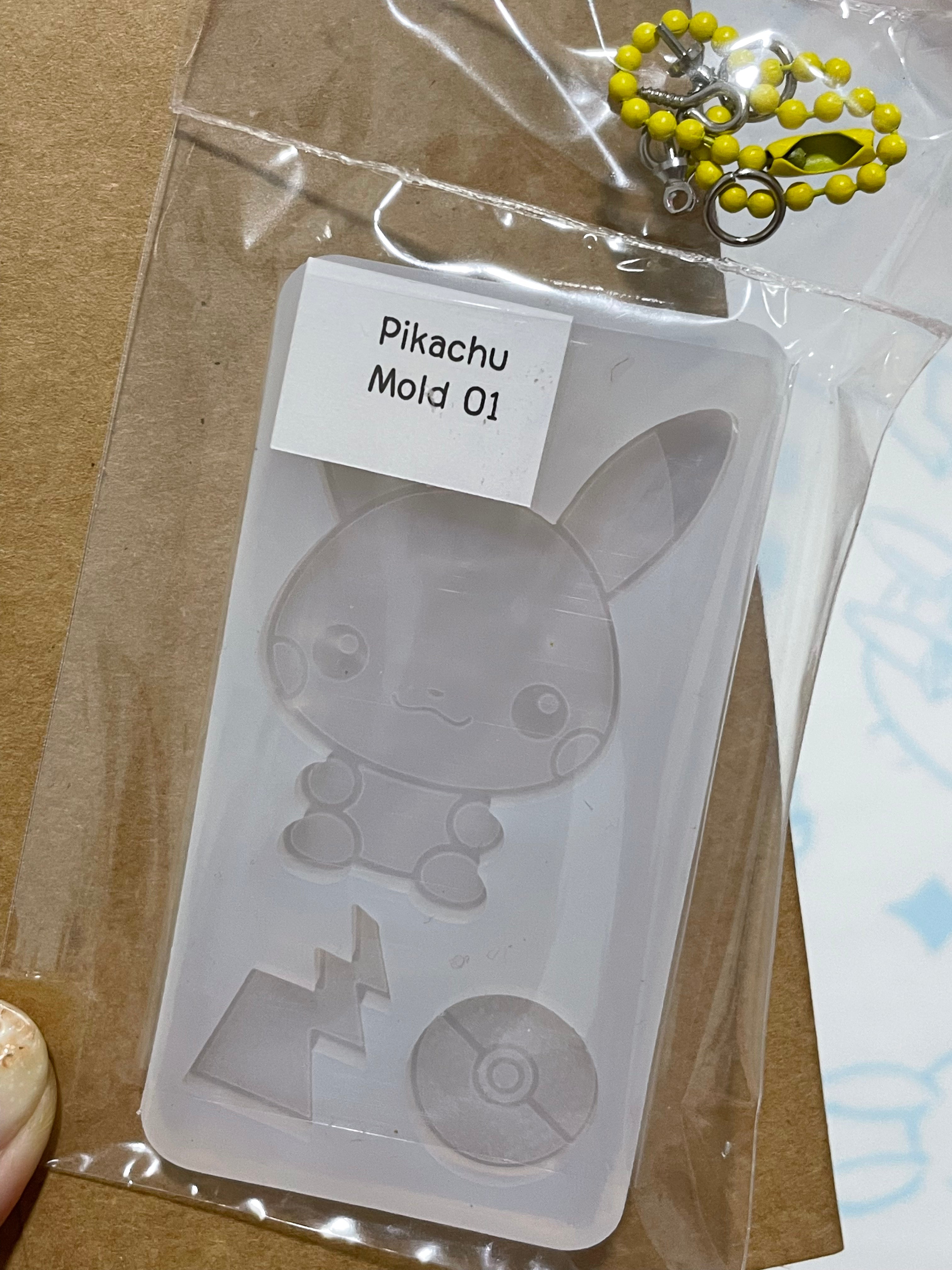 Pikachu with dangly tail shaker Mold
