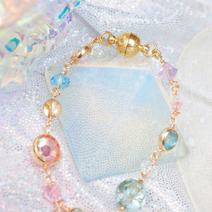 Sakuranbo Goldfish Crystal Bracelet