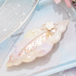 Cowrie Shell (White Multi Glow, 6cm Clasp)