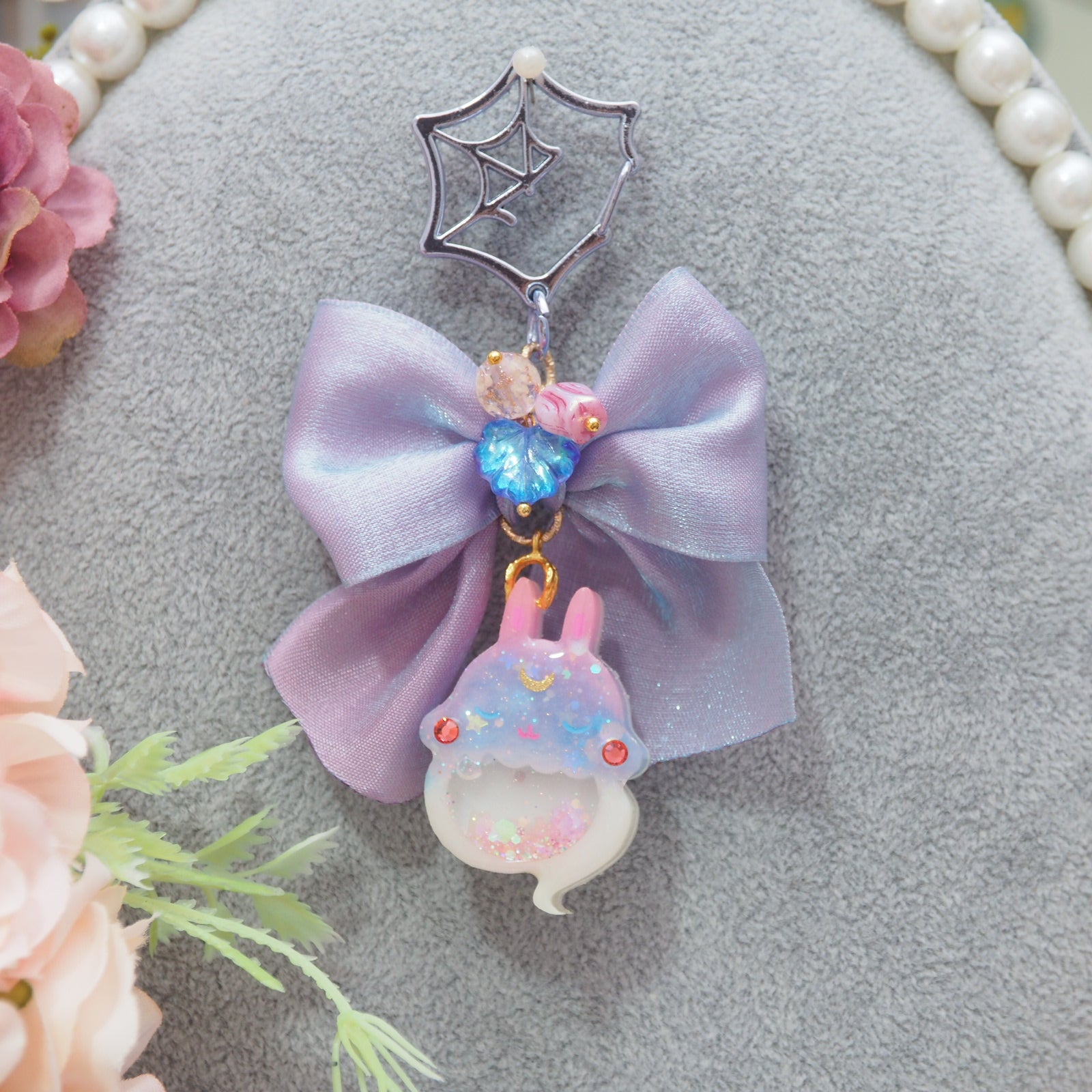 Light Up✨ Ghostie Bun Charm