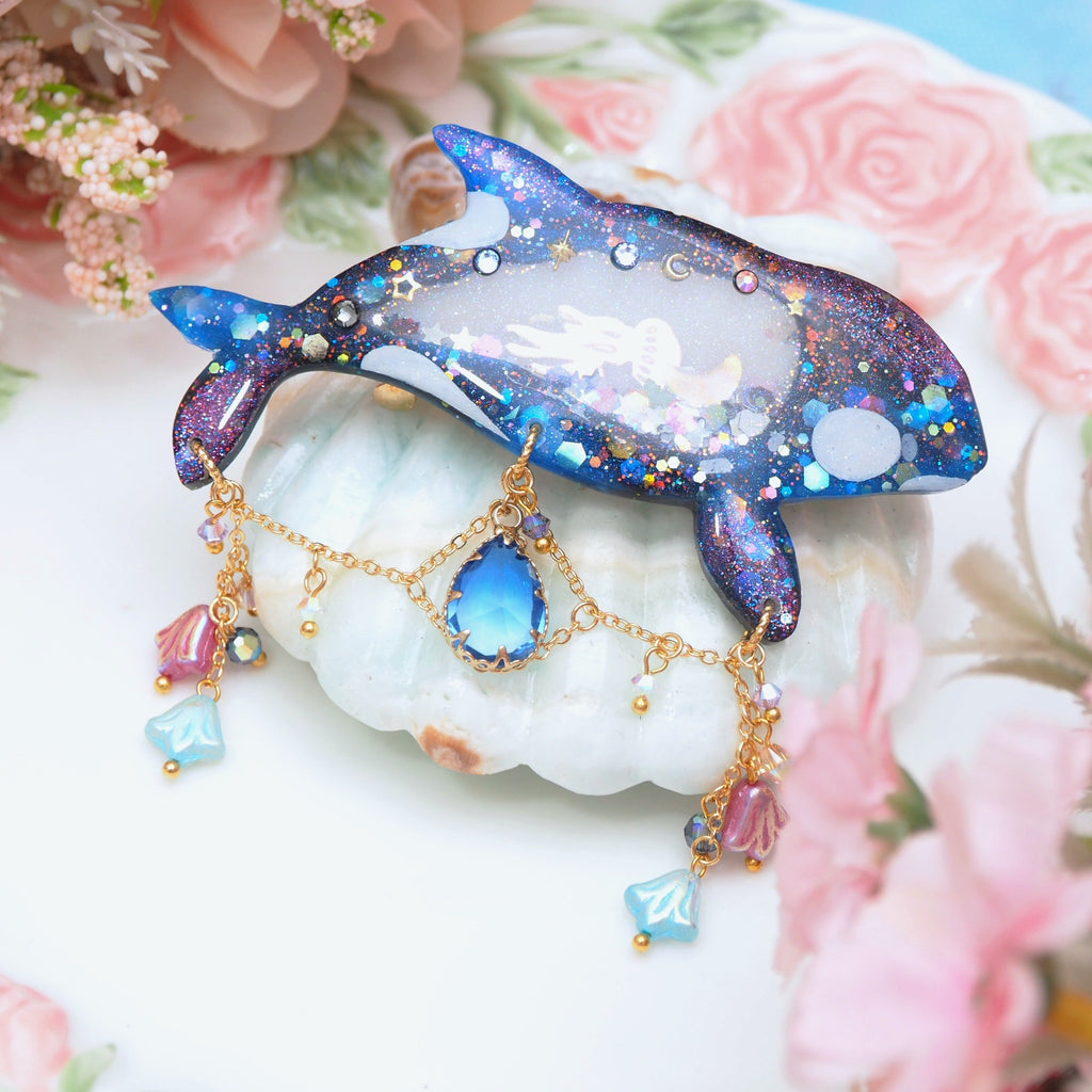 Theia Orca Chained Clasp