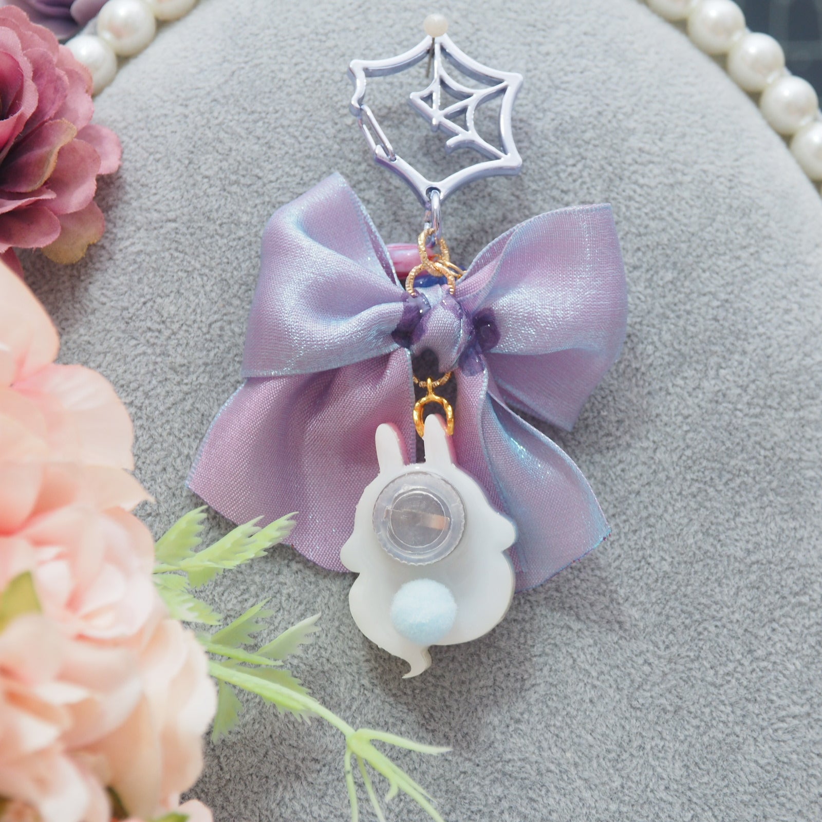 Light Up✨ Ghostie Bun Charm