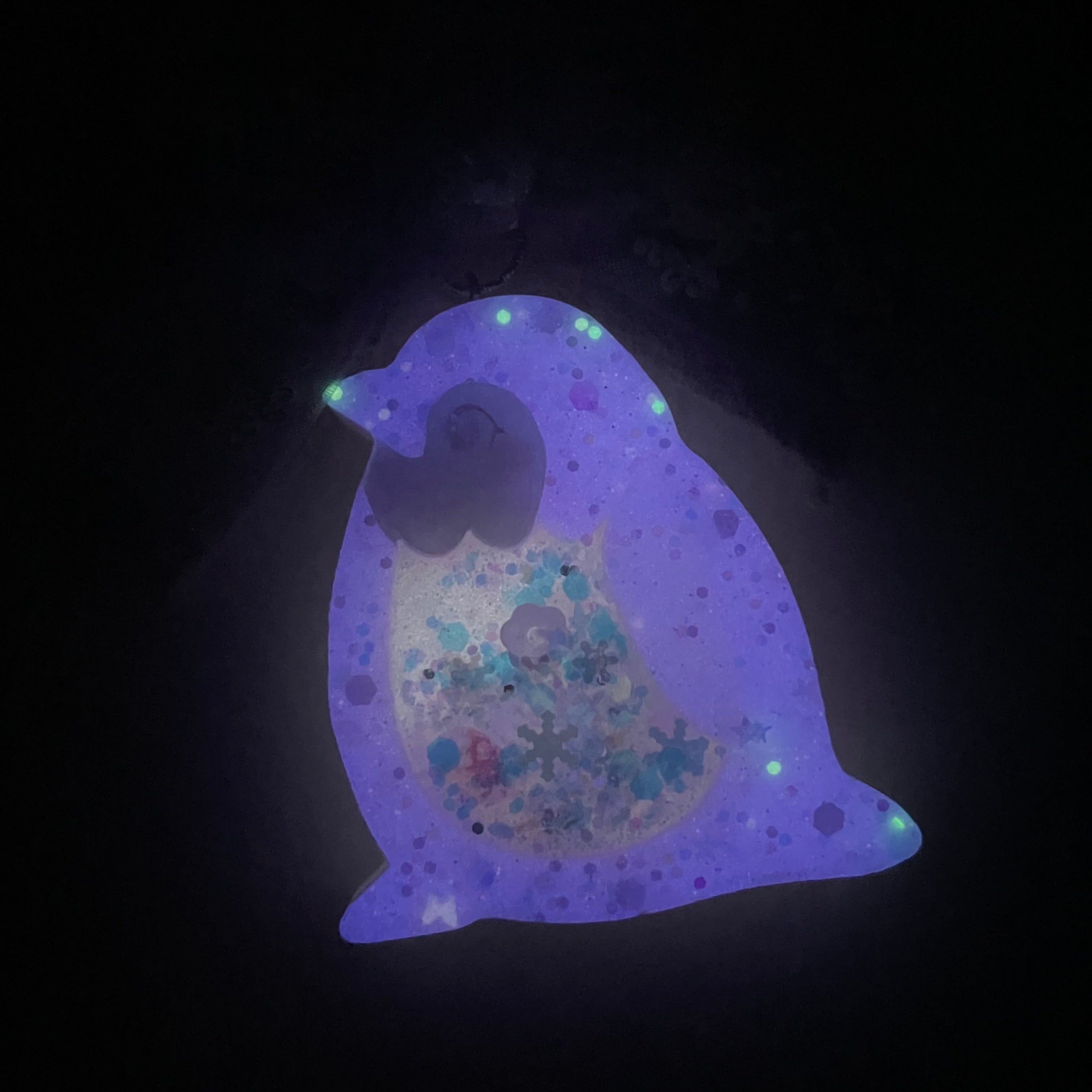 Punguin Charm - Amethyst