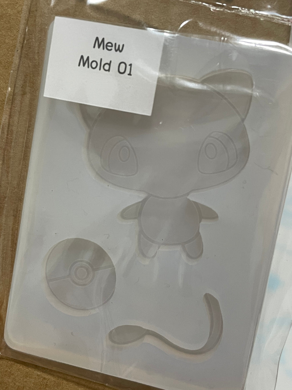 Mew with dangly tail shaker Mold