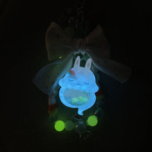 Candy Loop Peek-a-Bloo Ghostie Bun Charm