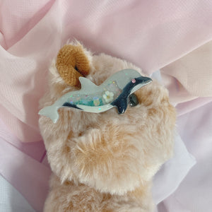 Purple Aurora Dolphin Clips (6cm clip)