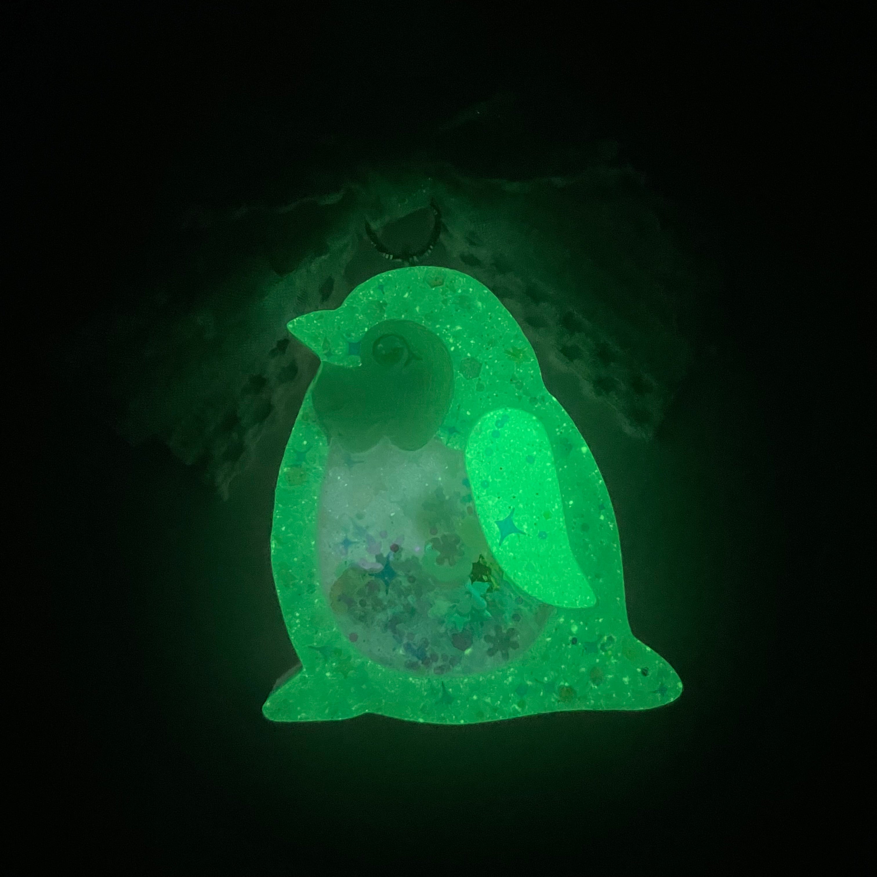 Punguin Charm - Aurora